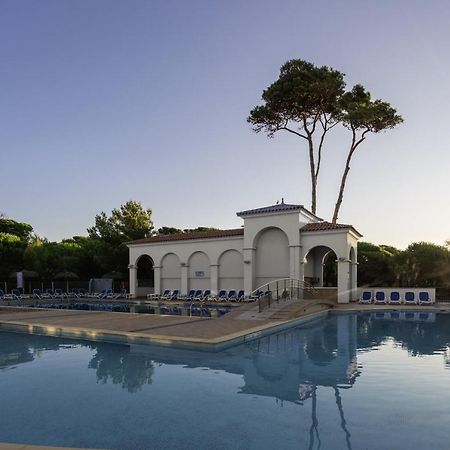 Belambra Clubs Presqu'Ile De Giens - Riviera Beach Club Єр Екстер'єр фото